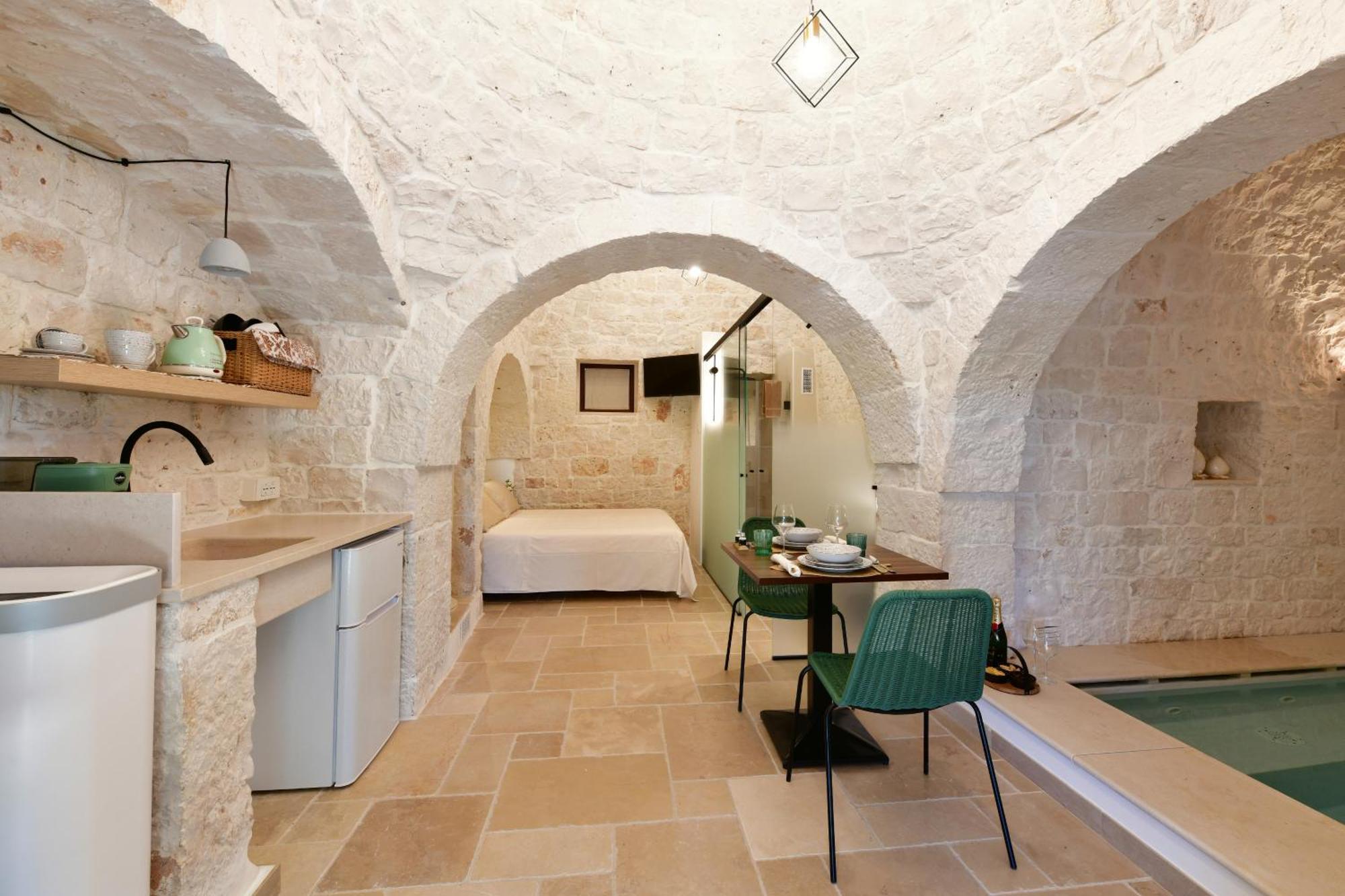 Lamarossa Trulli & Suites Antonelli Extérieur photo
