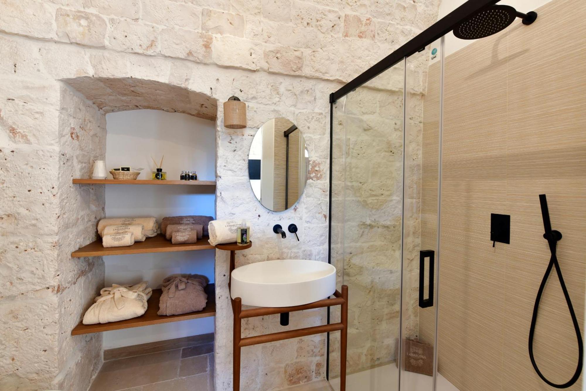 Lamarossa Trulli & Suites Antonelli Extérieur photo