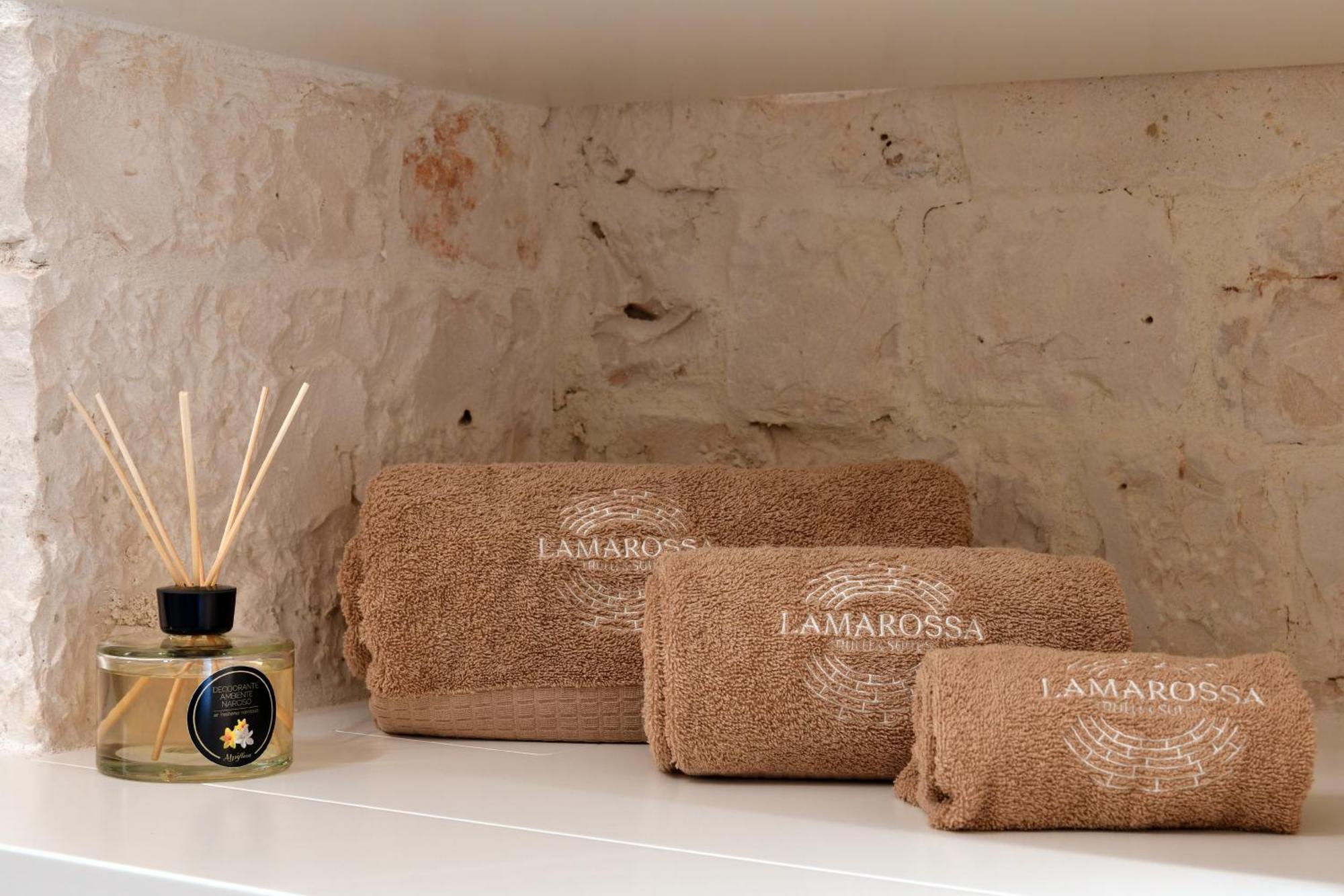Lamarossa Trulli & Suites Antonelli Extérieur photo