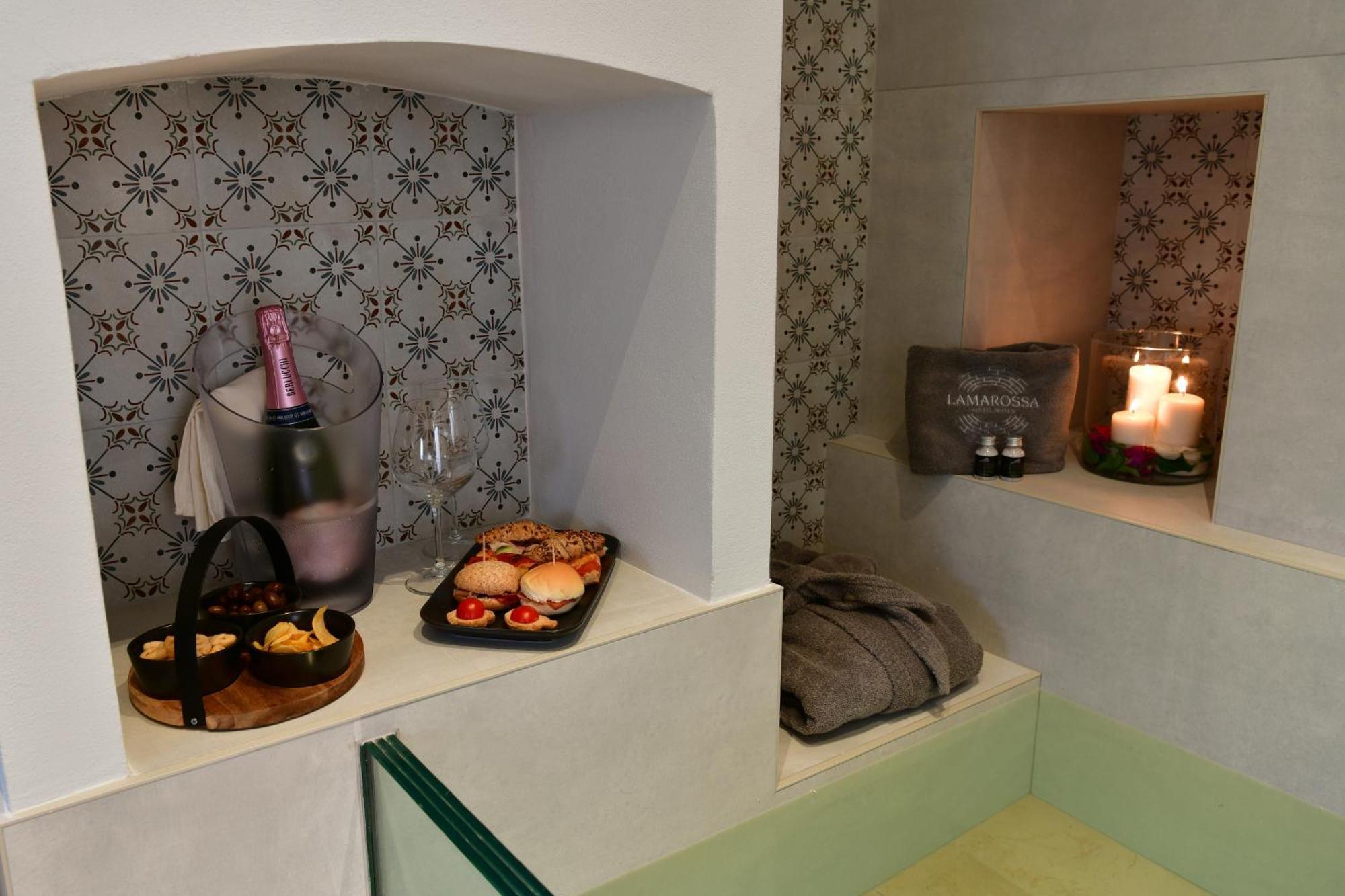 Lamarossa Trulli & Suites Antonelli Extérieur photo
