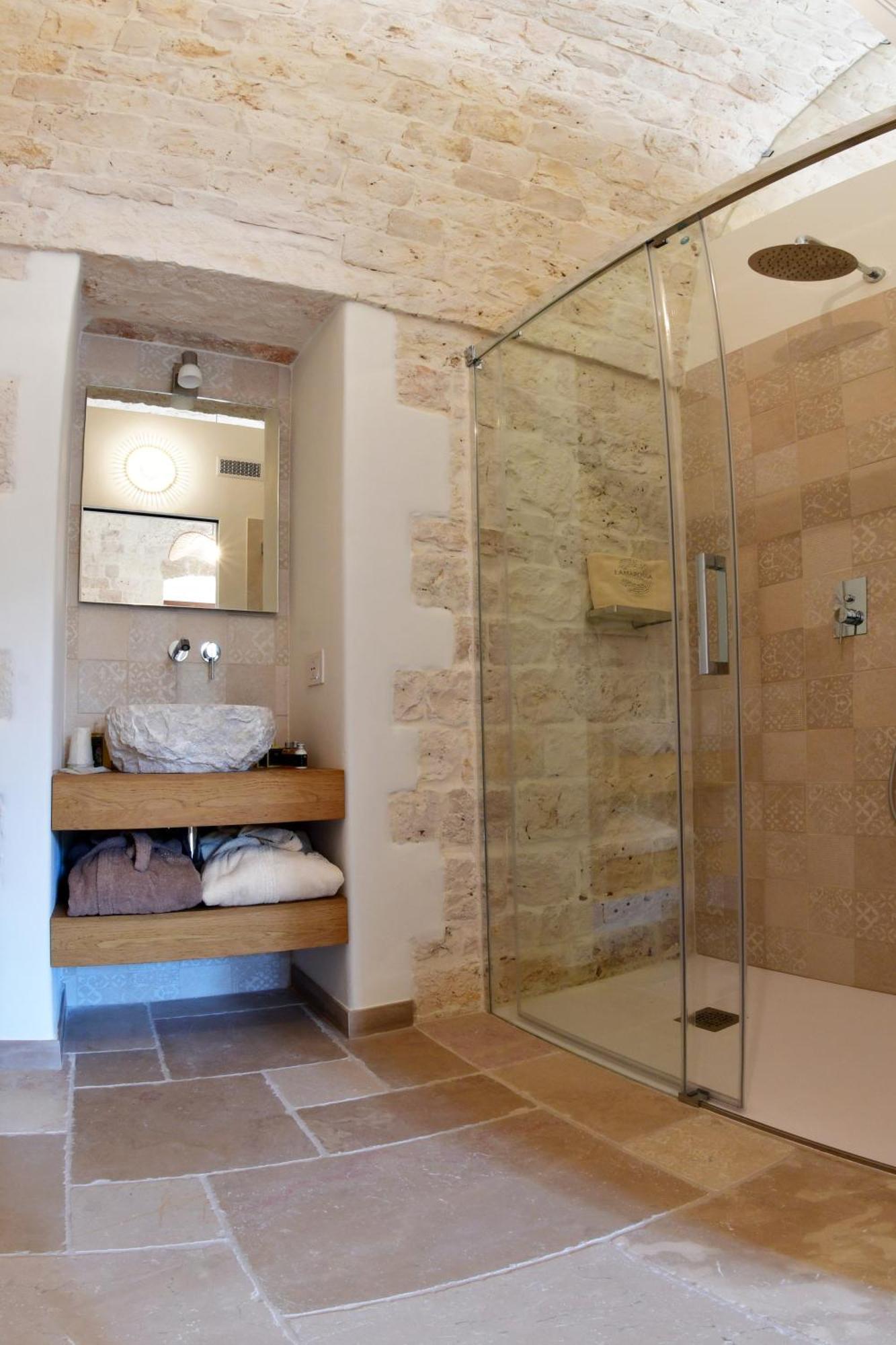 Lamarossa Trulli & Suites Antonelli Extérieur photo