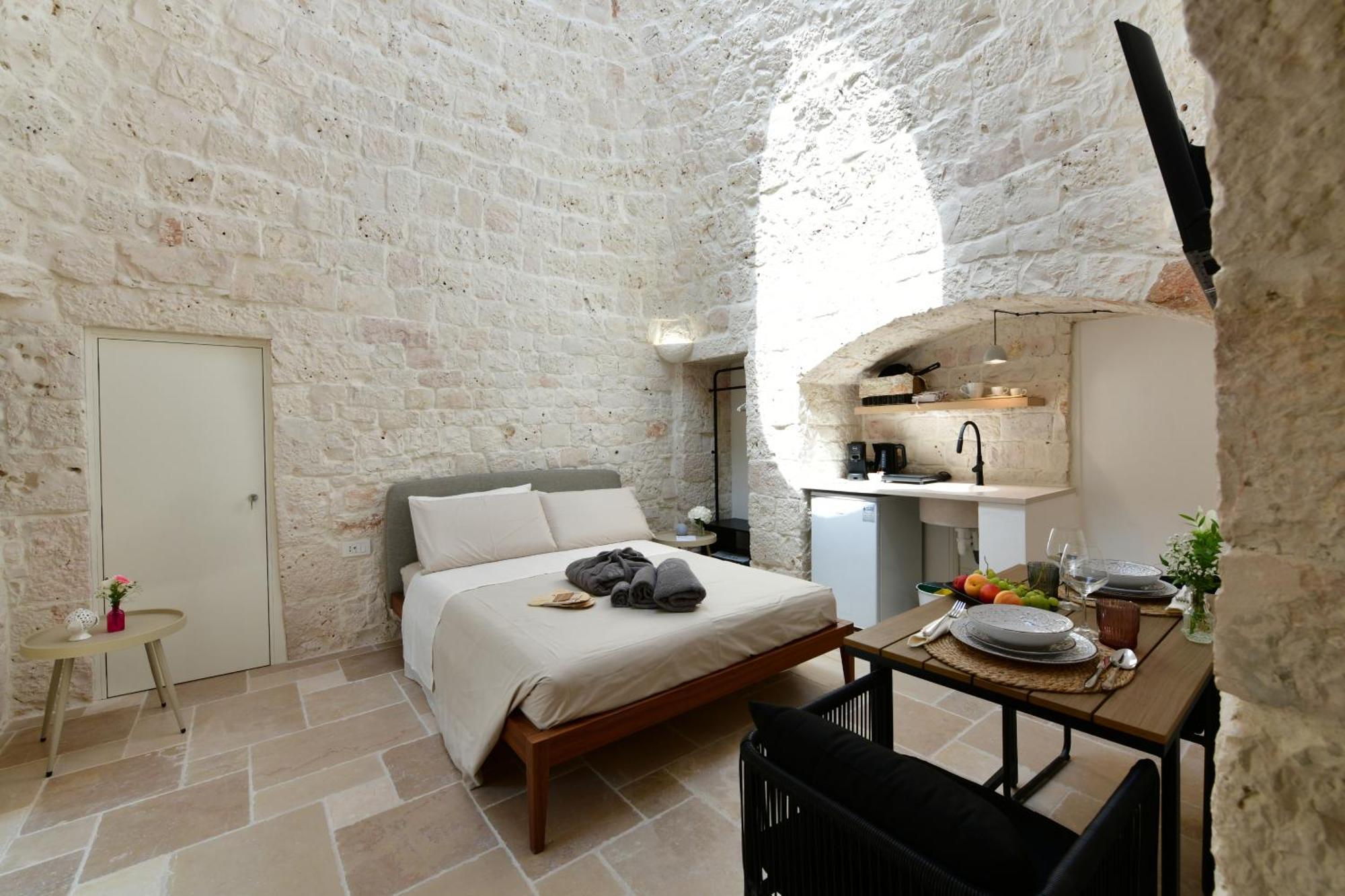 Lamarossa Trulli & Suites Antonelli Extérieur photo