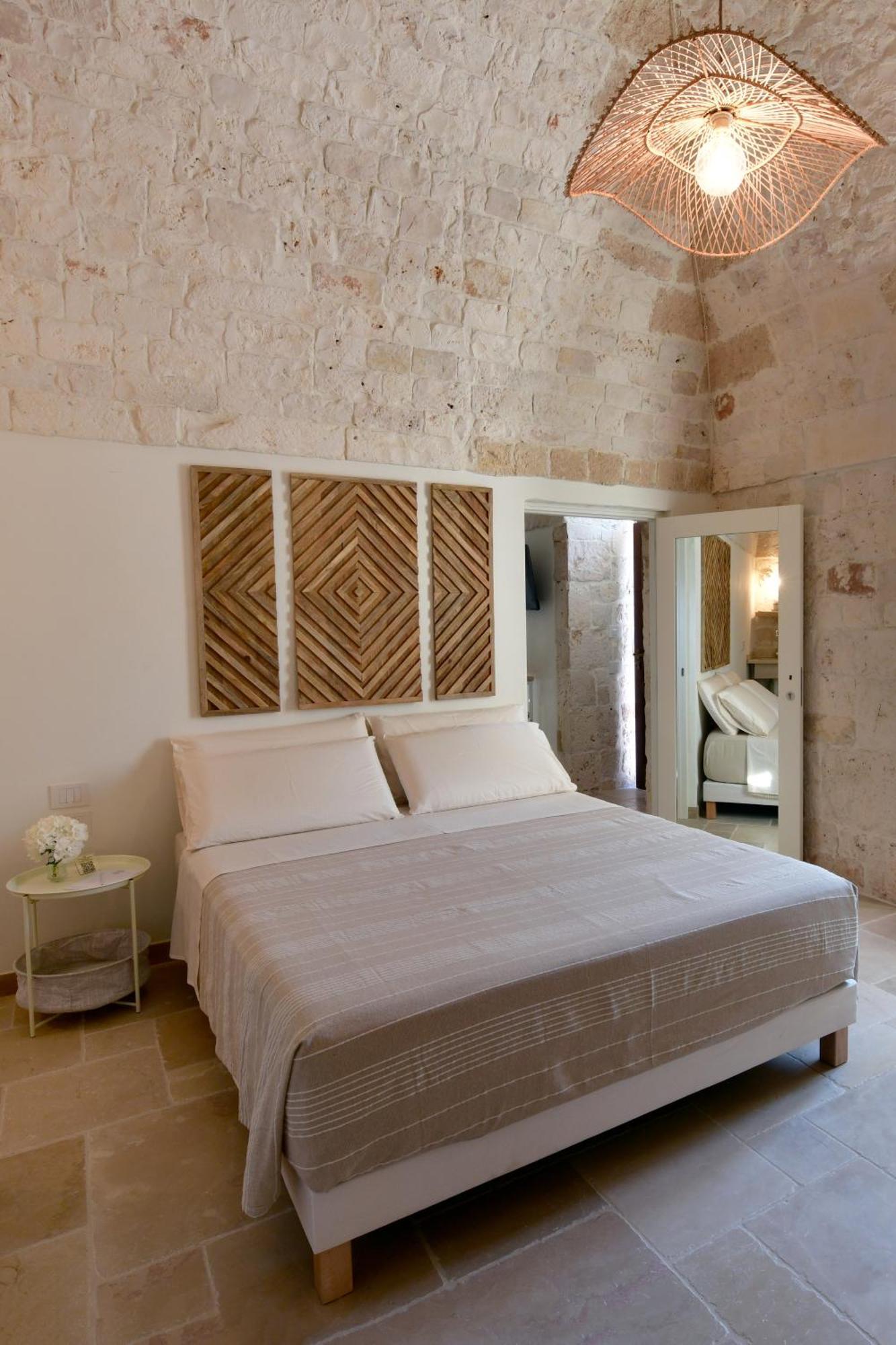 Lamarossa Trulli & Suites Antonelli Extérieur photo