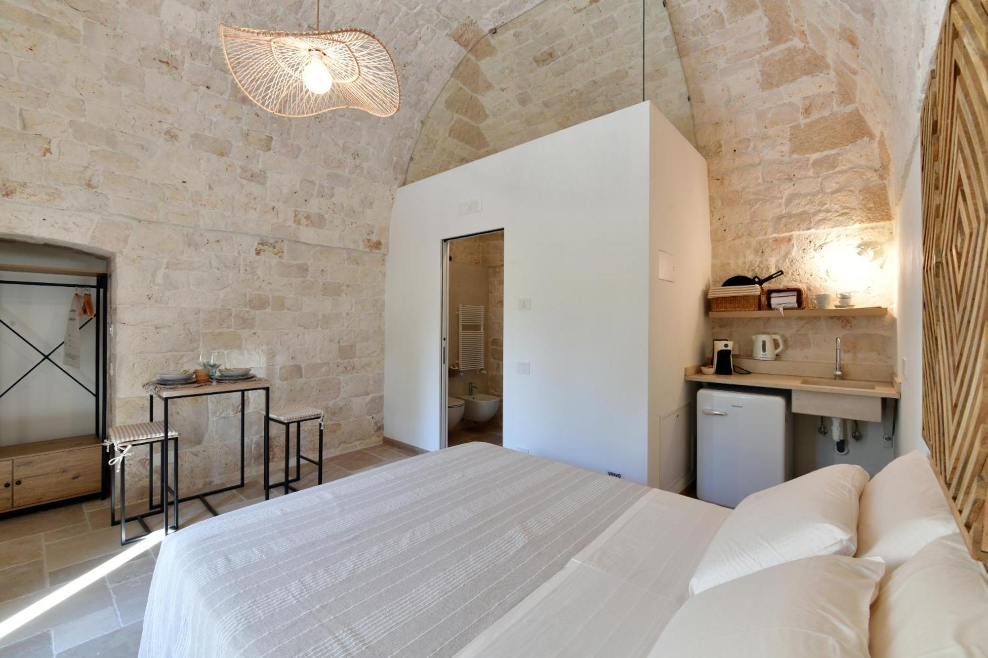 Lamarossa Trulli & Suites Antonelli Extérieur photo