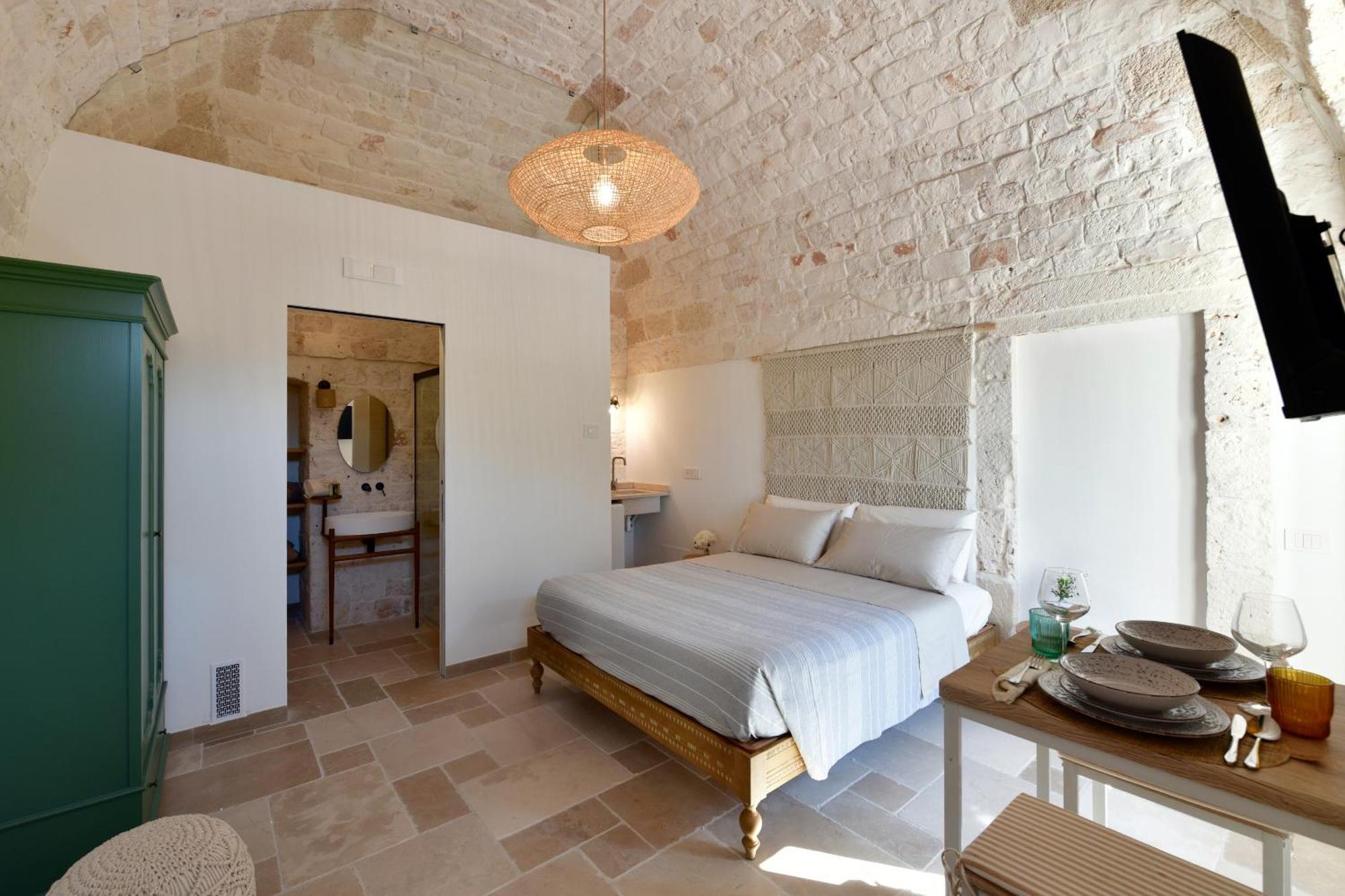 Lamarossa Trulli & Suites Antonelli Extérieur photo