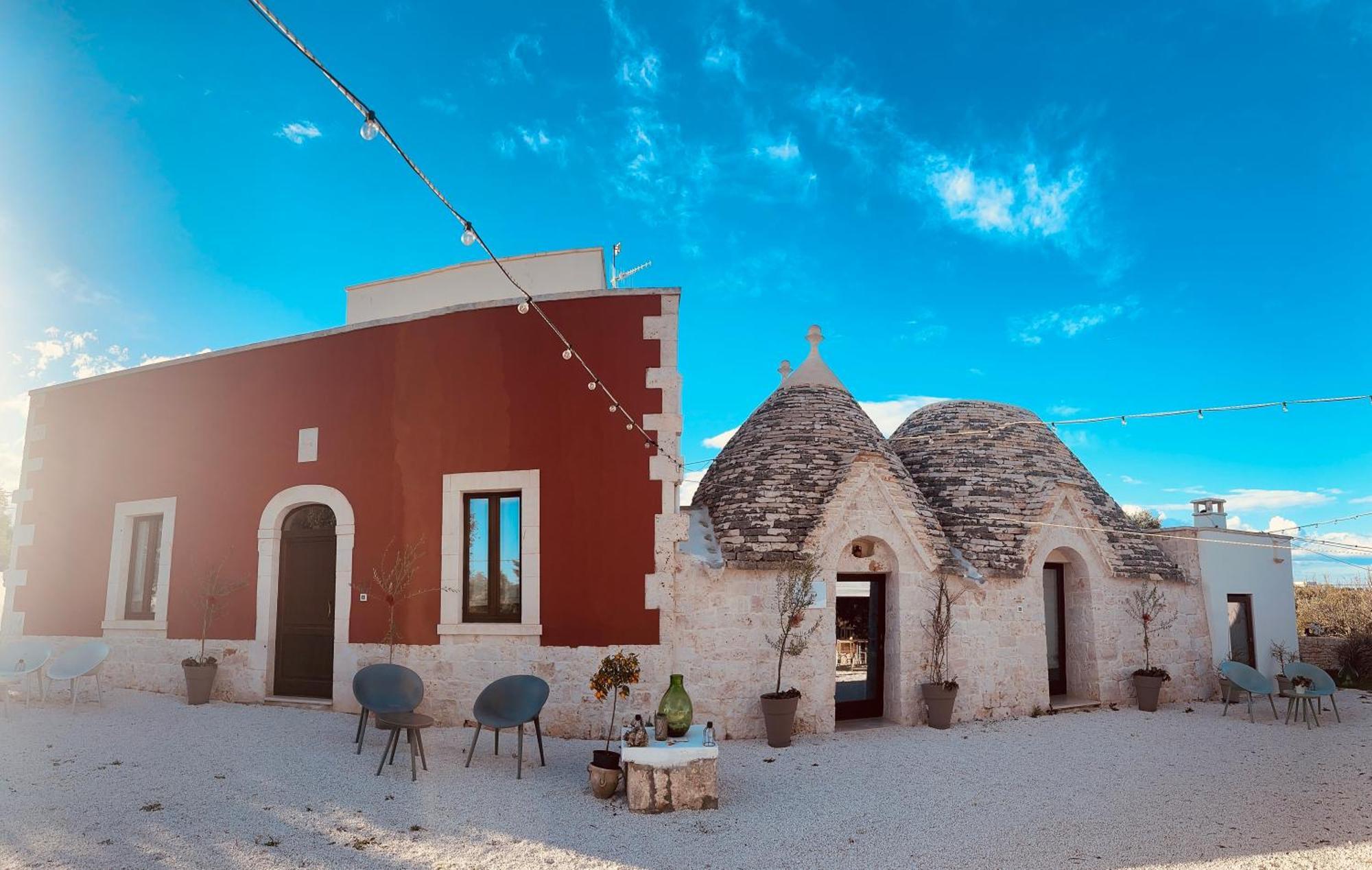 Lamarossa Trulli & Suites Antonelli Extérieur photo